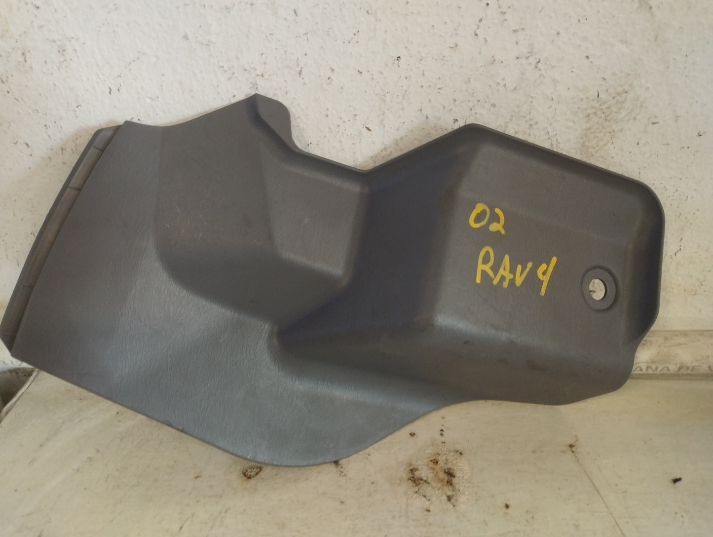 Tapa Lateral Consola Central Toyota Rav4 2002