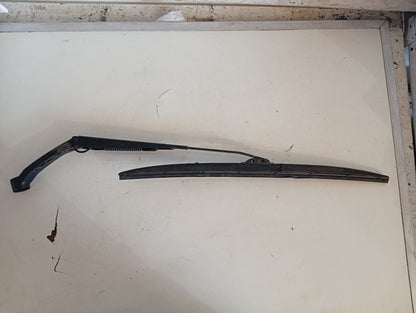 Brazo Limpiaparabrisas Delantero Toyota Tacoma 2005 2011