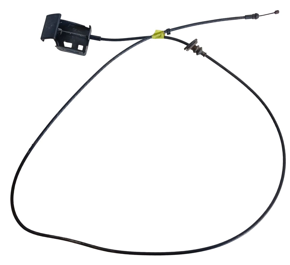 Guaya Capot Nissan Sentra B15