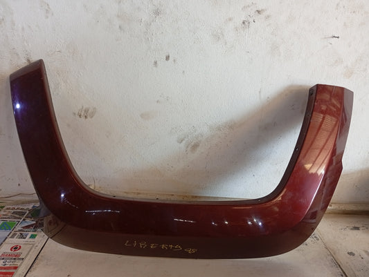 Moldura Buche Jeep Liberty KK 2008