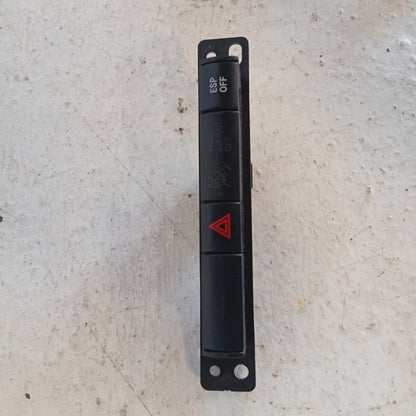 Boton Luz Emergencia Dodge Charger 2007