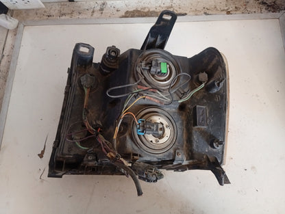 Faro Delantero GMC Sierra 2006 2008