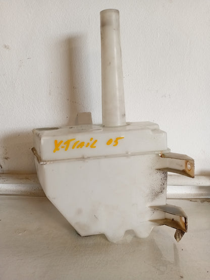 Envase Deposito Agua Limpiaparabrisas Nissan Xtrail