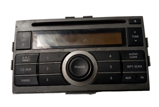 Radio Reproductor Nissan Sentra B16