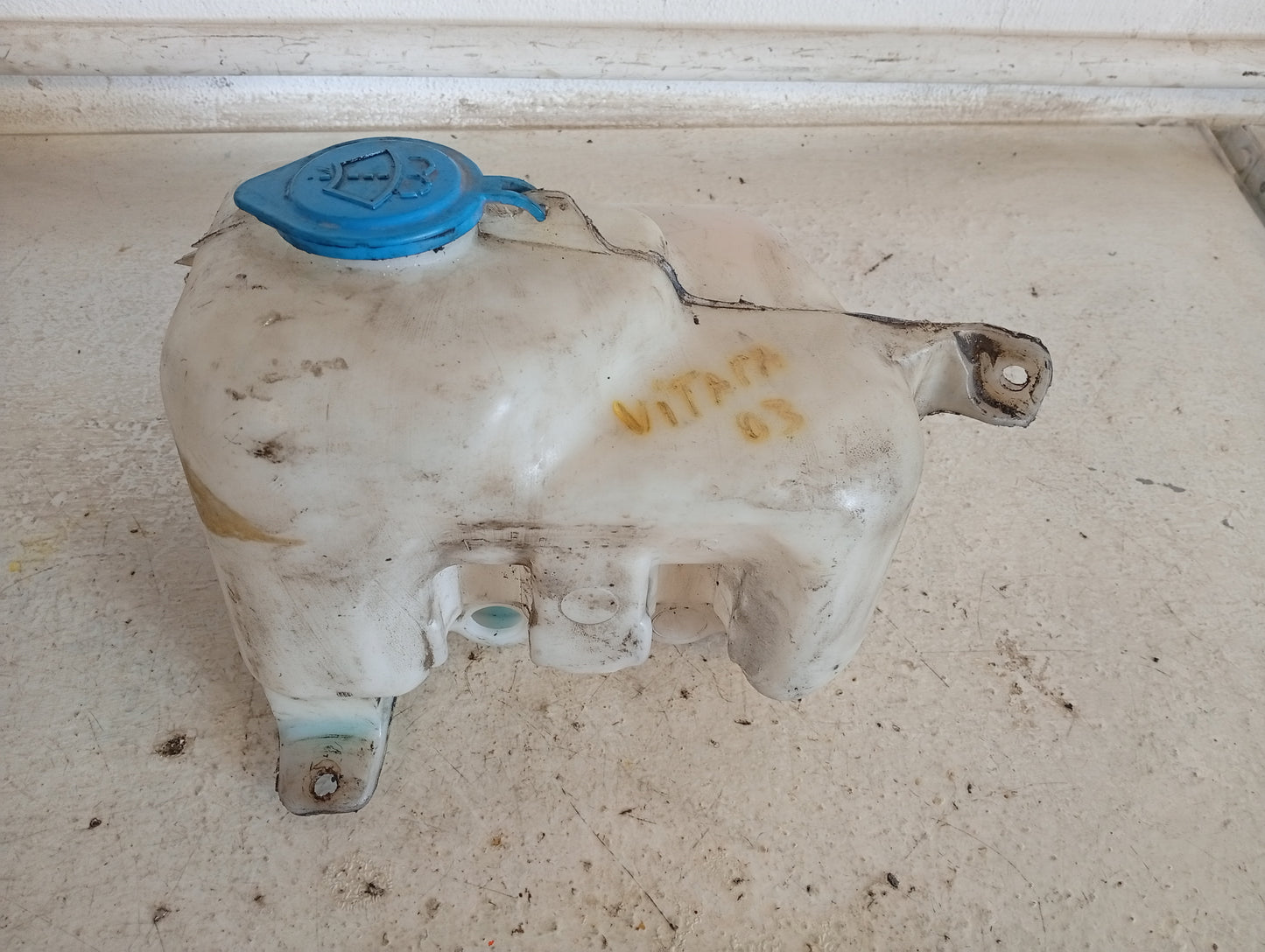 Envase Deposito Agua Limpiaparabrisas Suzuki Grand Vitara 2002 2005