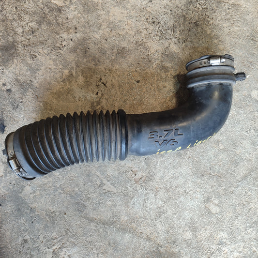 Manguera Cuerpo Aceleracion Filtro Aire Jeep Kj 2002 2004