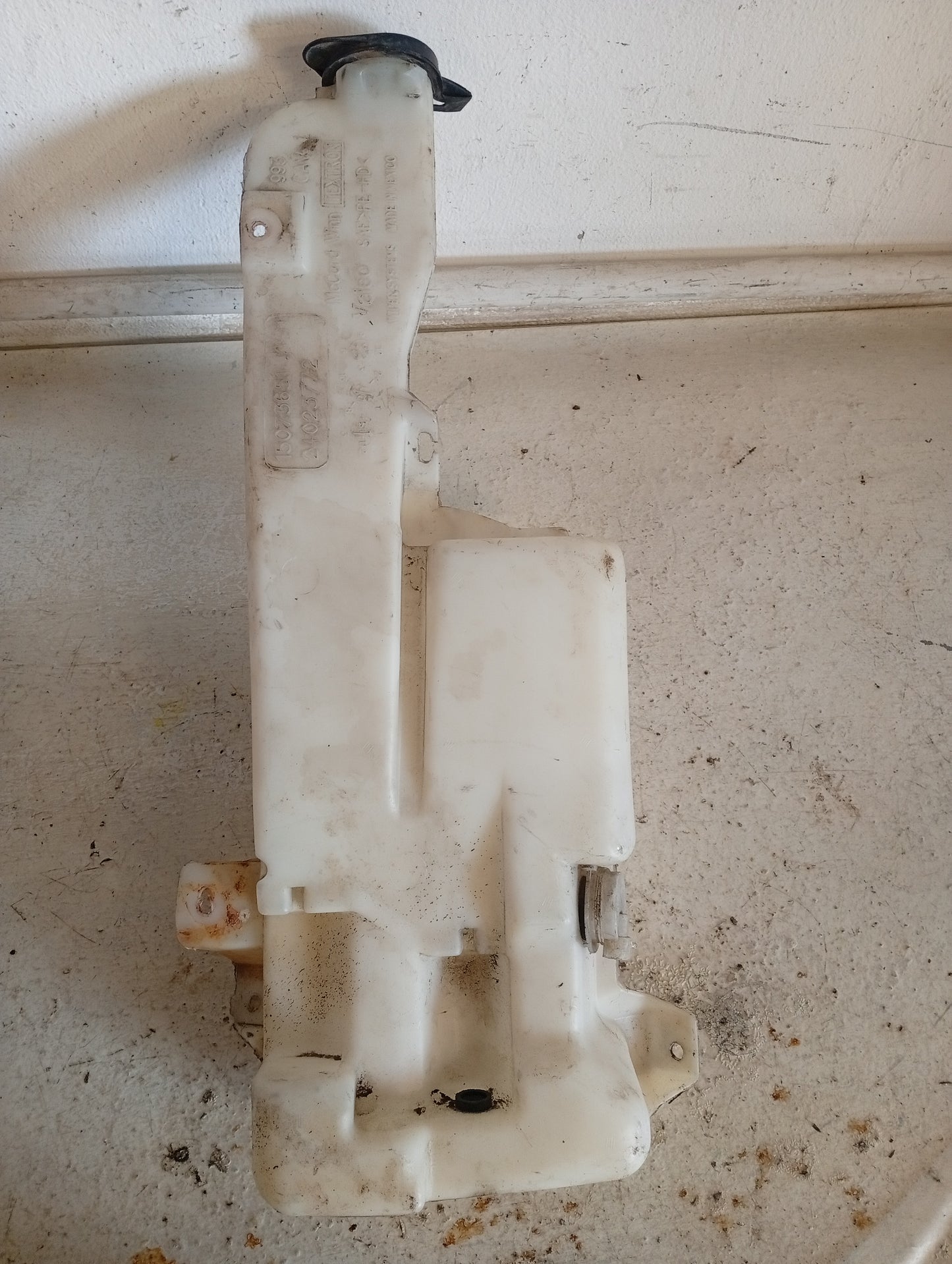 Envase Deposito Agua Limpiaparabrisas Cadillac Escalade 2005