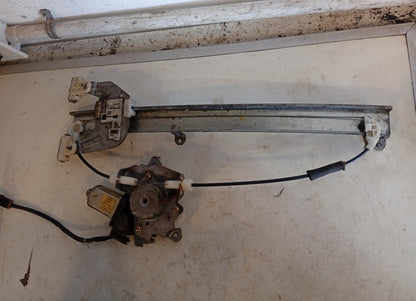Motor Vidrio Nissan Pathfinder 2001 2004