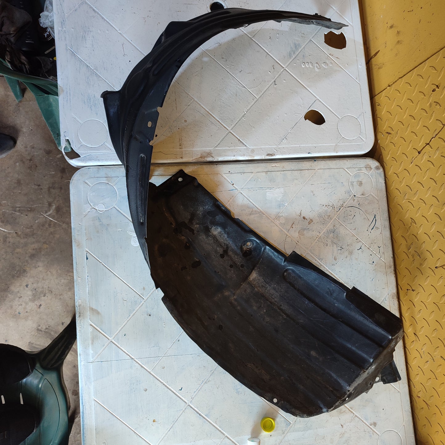 Guardapolvo Delantero Toyota Rav4 2001 2004