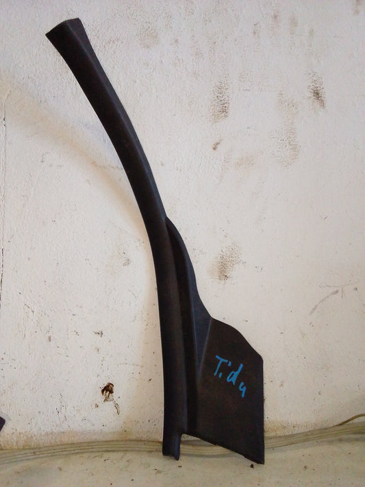 Posa Pie Trasero Nissan Tiida