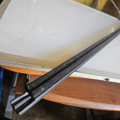 Cepillo Lamevidrio Externo Nissan Xtrail 1999 2007