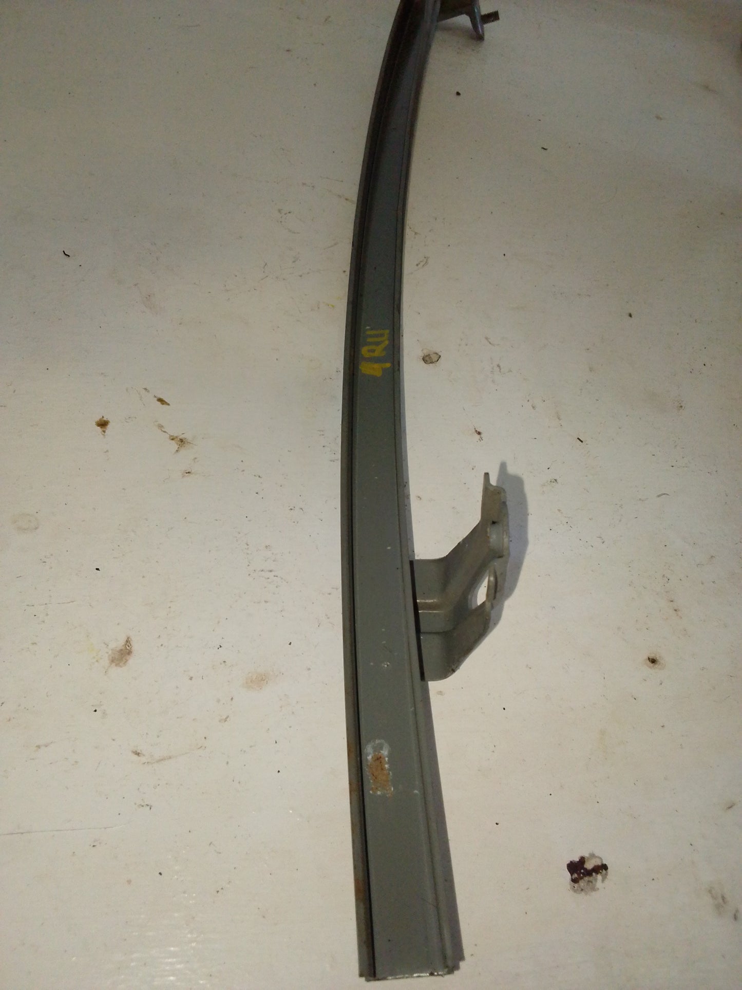 Riel Frontal Vidrio Puerta Delantero Toyota 4Runner 1996 2002