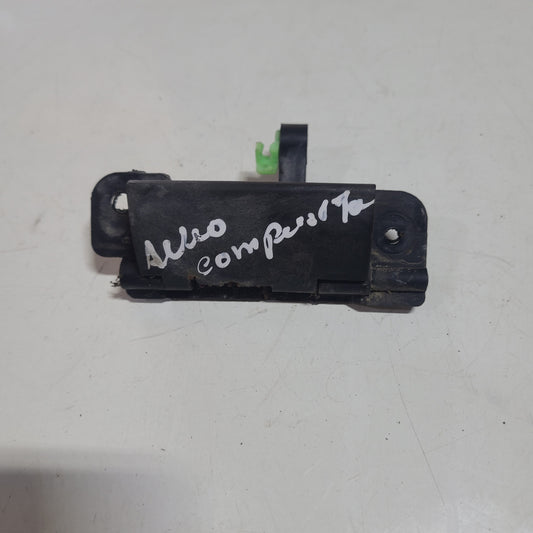 Manilla Compuerta Trasera Chevrolet Aveo