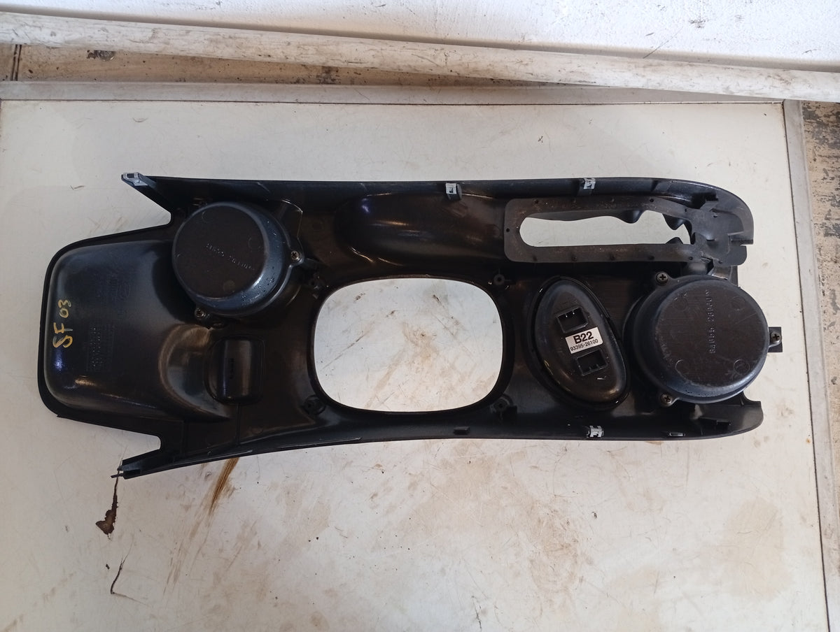 Consola Central Hyundai Santa Fe 2001 2005