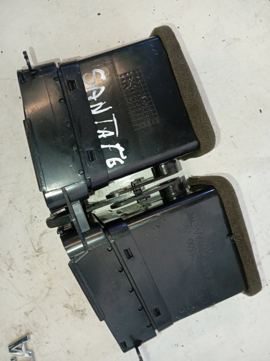 Rejilla Central Hyundai Santa Fe 2001 2005 Original