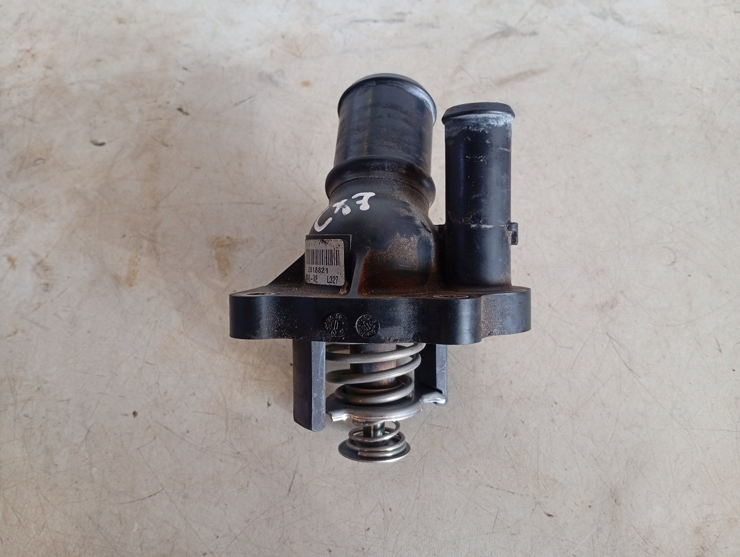 Toma De Agua Plastica Termostato Mazda CX7