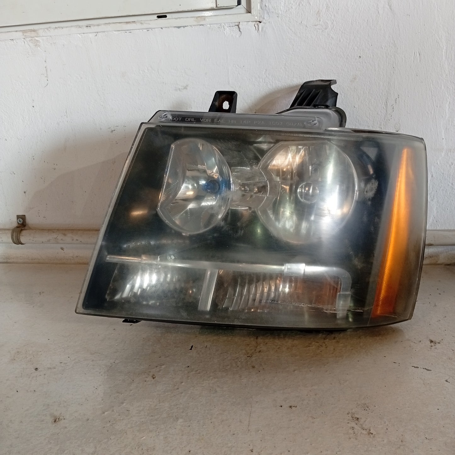 Faro Delantero Chevrolet Tahoe 2007 2012