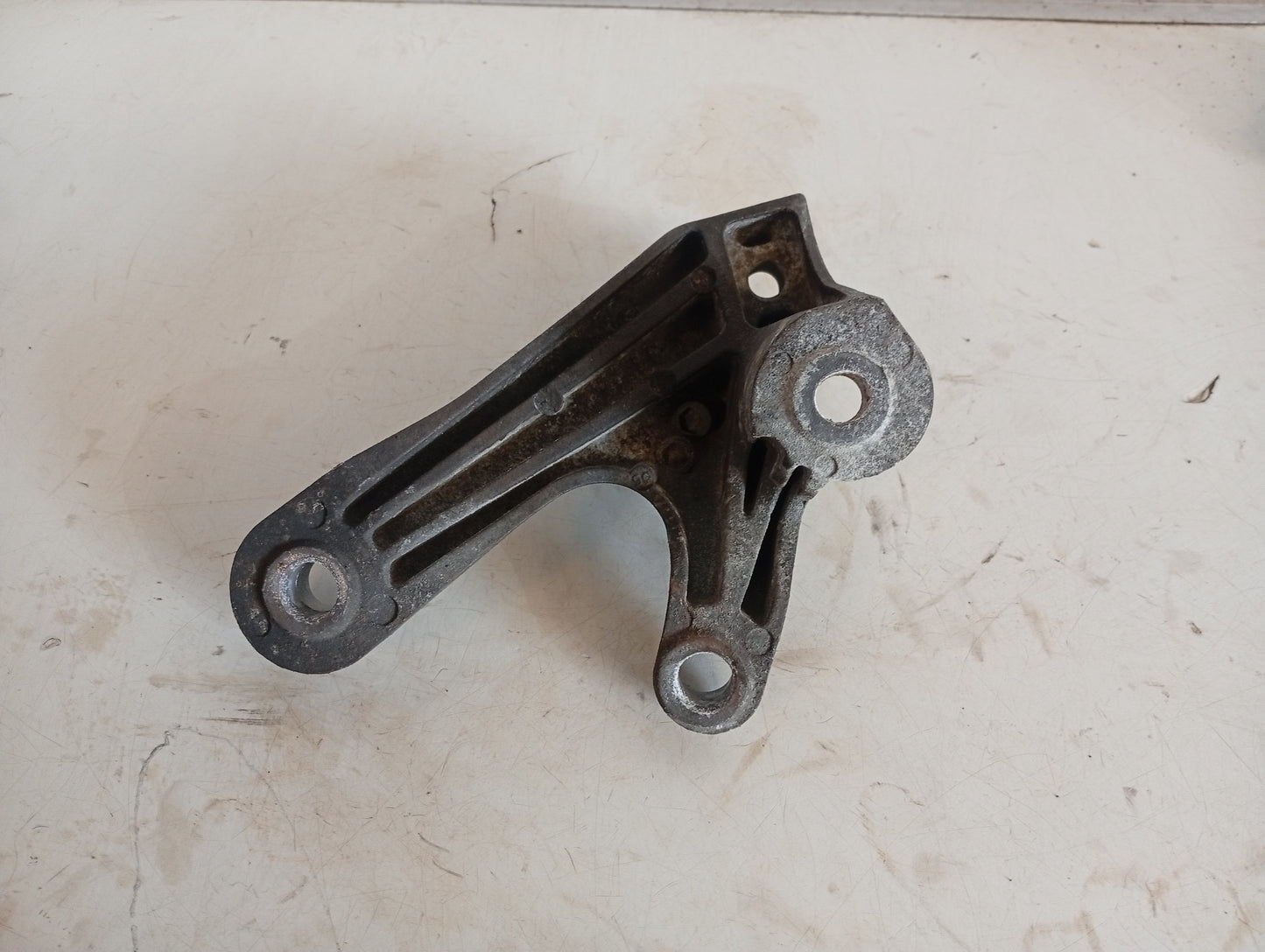 Base Soporte Mazda3