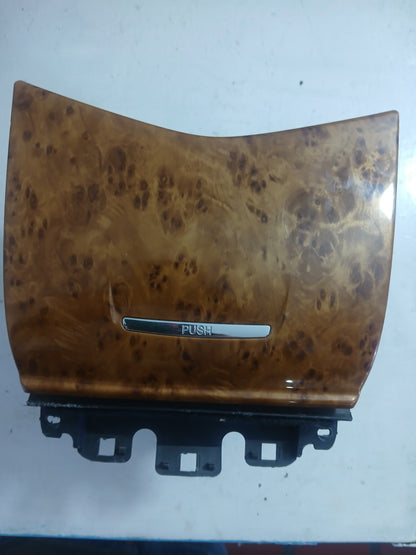 Guantera Frontal Honda Accord  2003 2005