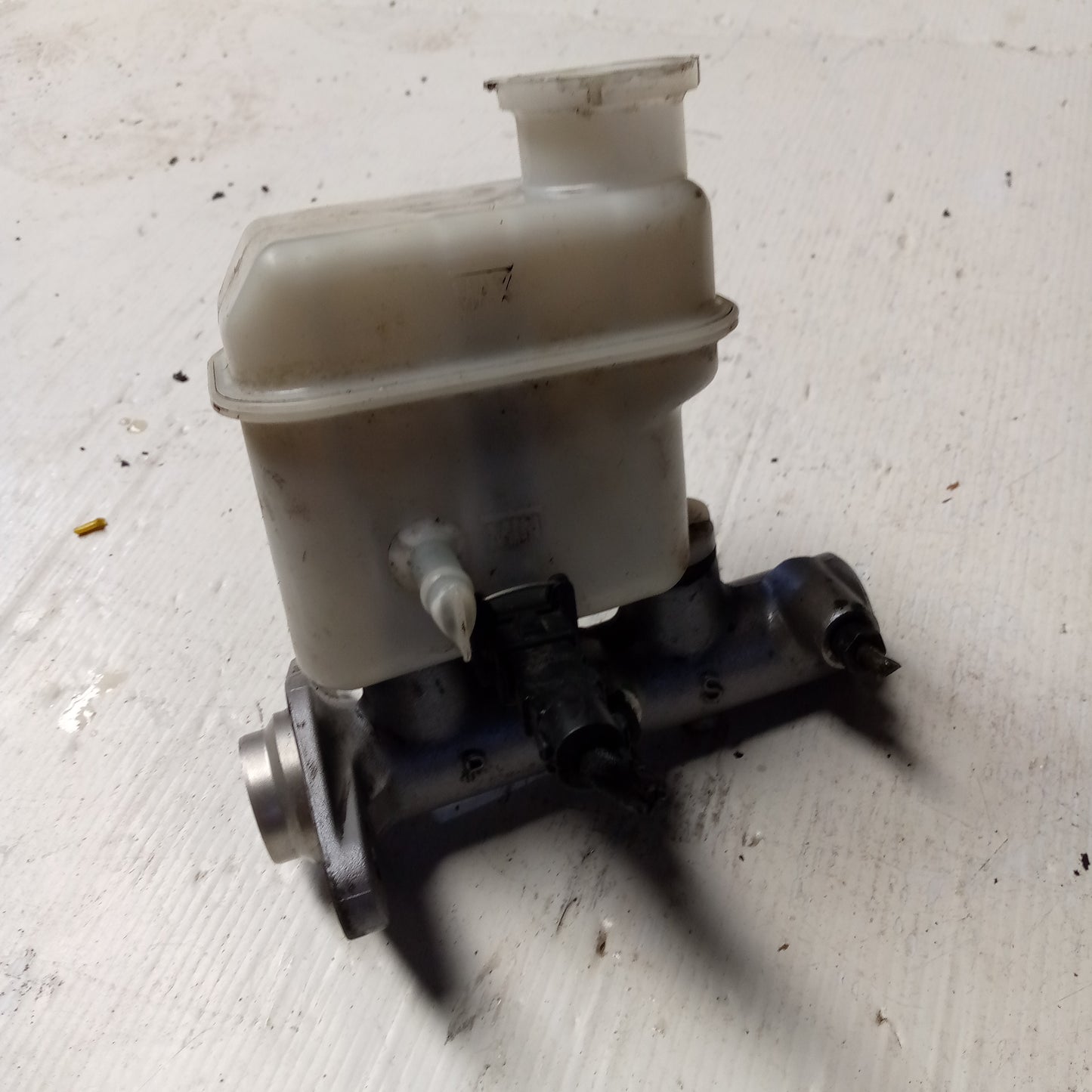 Bomba De Freno Hyundai Sonata 3.3 V6 2005 2010 Original