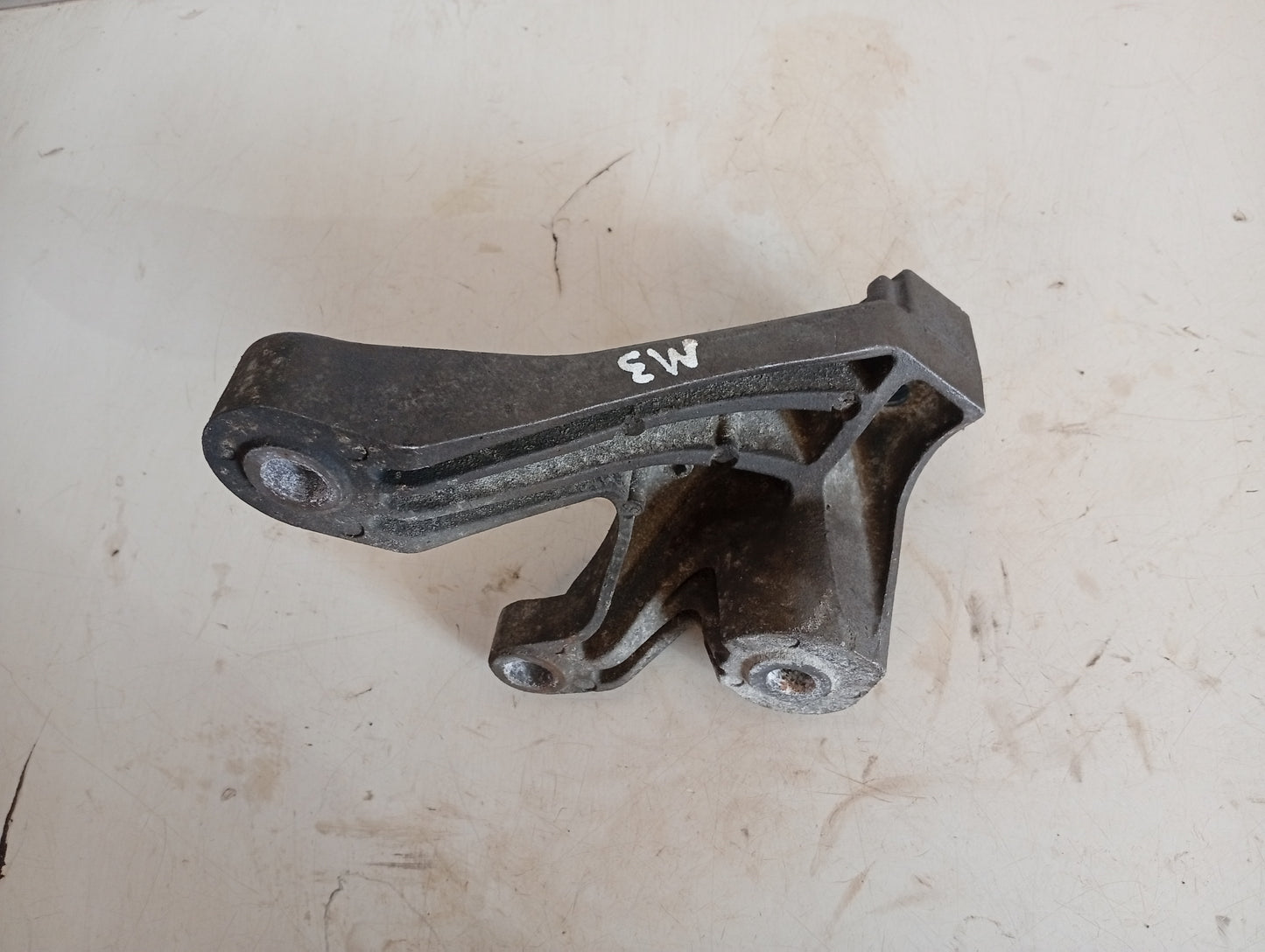 Base Soporte Mazda3