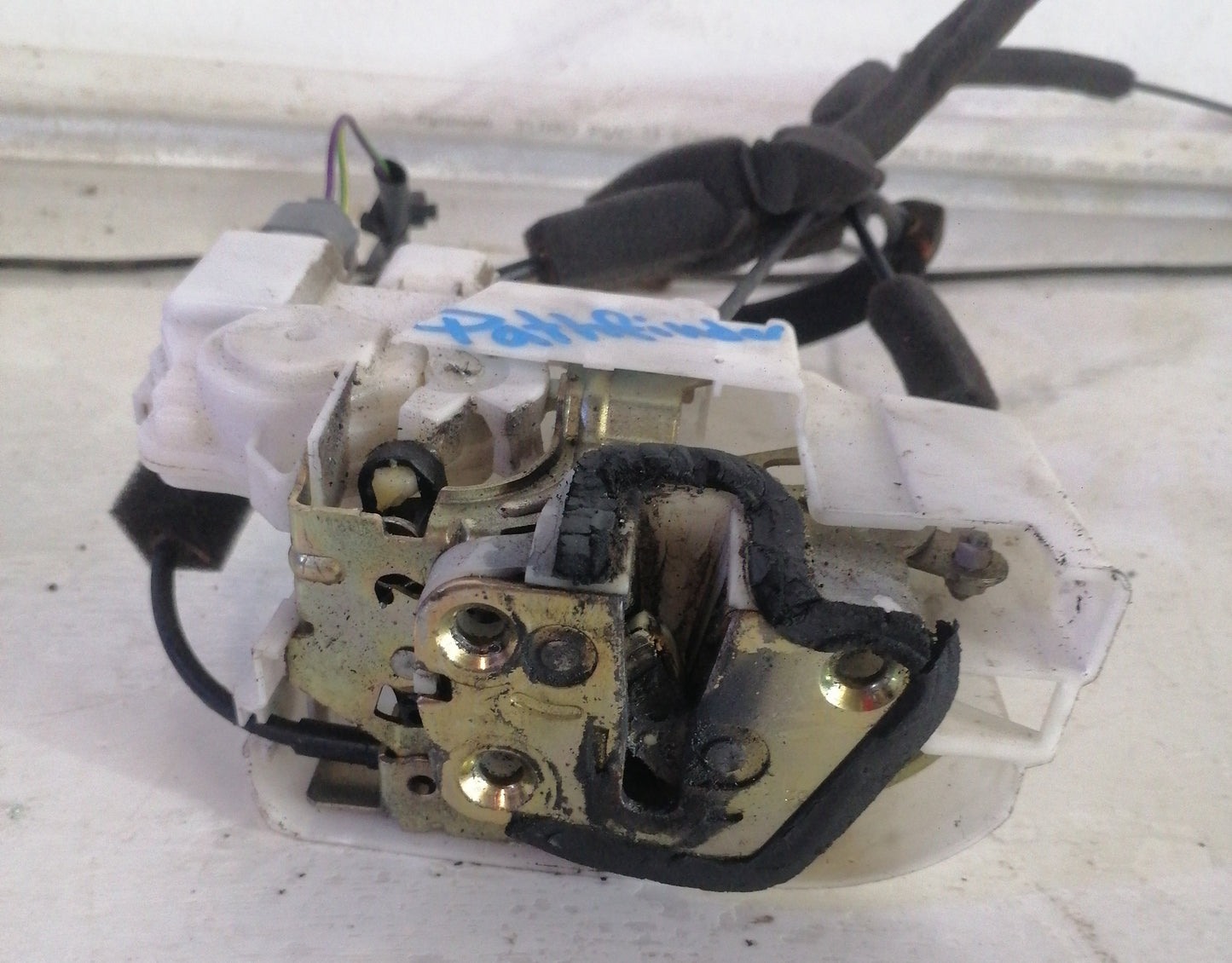 Cerradura De Puerta Nissan Pathfinder Frontier 2005 2010