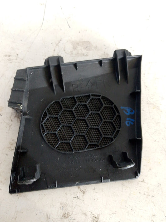 Tapa Corneta Tablero Nissan B16