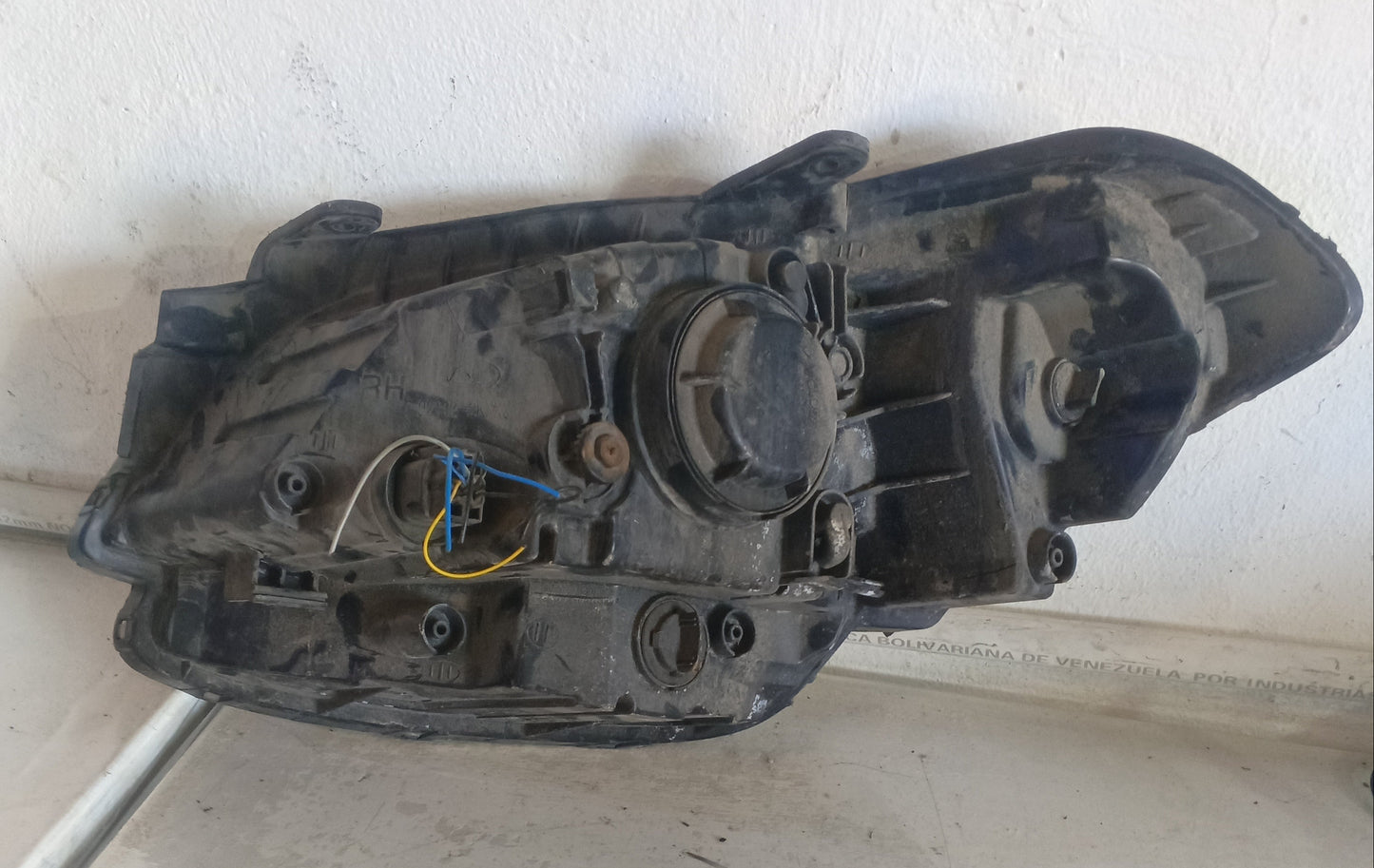 Faro Delantero Kia Soul 2010 2011