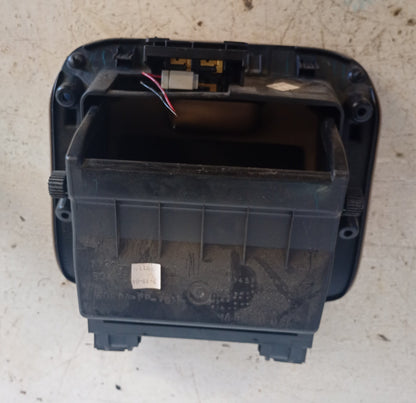 Guantera Honda Odyssey 2003 2004