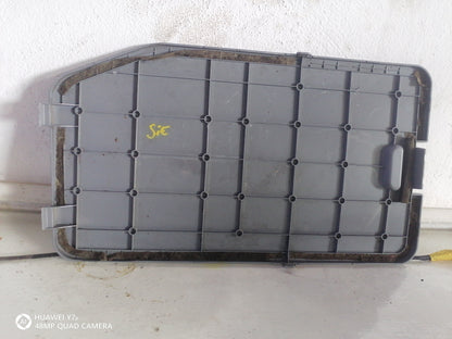 Tapa Gato Maleta Toyota Sienna 1998 2004