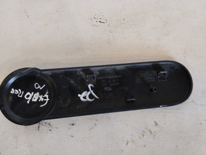 Embellecedor Manilla Interna Ford Explorer Eddie Bauer 2007-2010