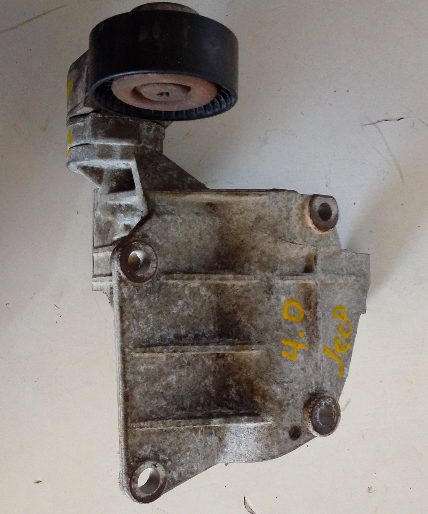 Base Soporte de Motor Con Tensor Jeep Cherokee XJ 4.0