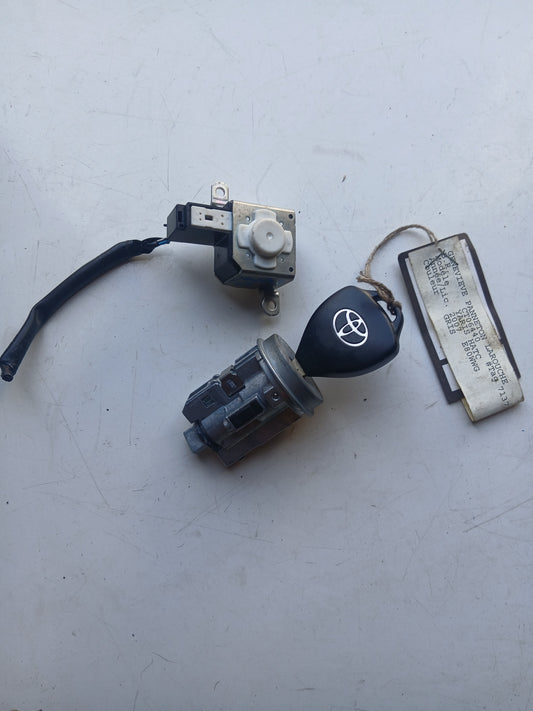 Cilindro Swichera Inmovilizador Toyota Yaris 2006 2010 Sport