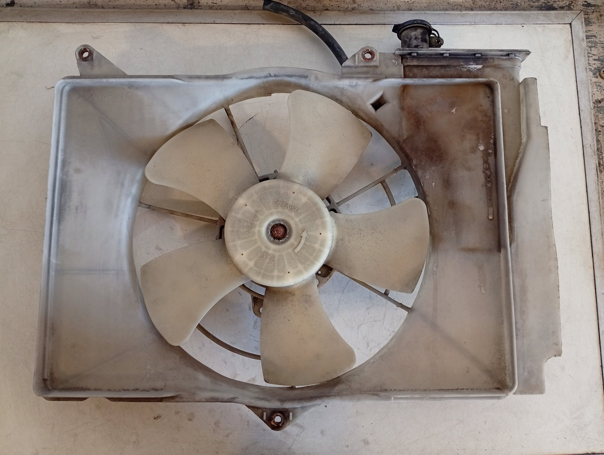Electroventilador Completo Toyota Yaris 2000 2005