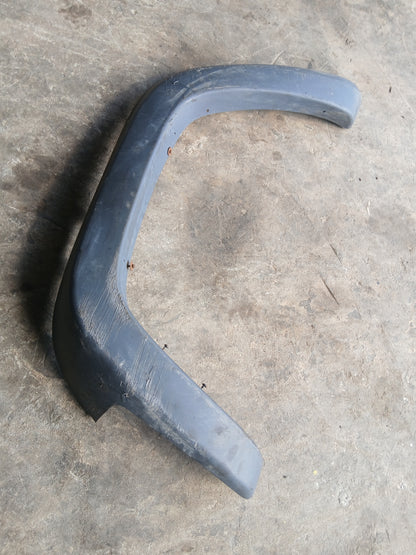 Moldura Buche Jeep Liberty KJ 2002 2006