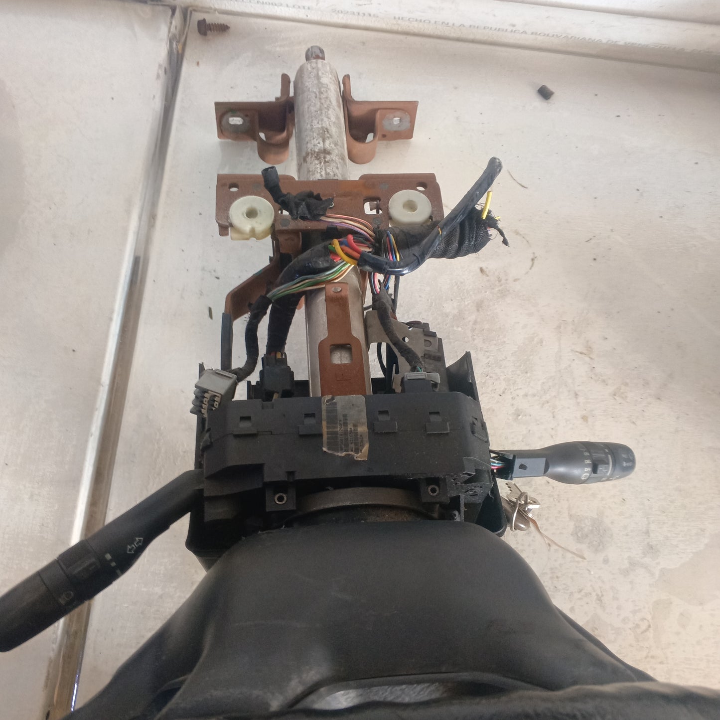 Volante Jeep Liberty KJ 2002 2006