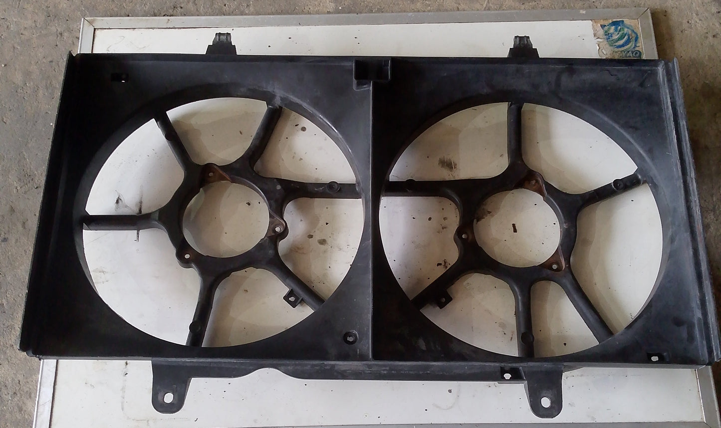 Carcasa Electroventilador Nissan Maxima