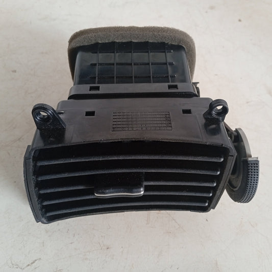 Rejilla Central Aire Hyundai Elantra 2003 2007