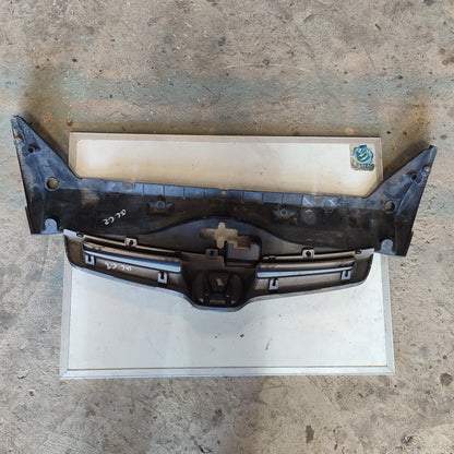 Parrilla Honda Accord 2004 2006 V6