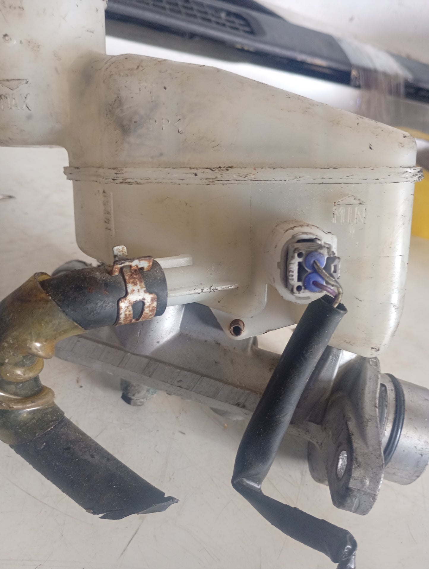 Bomba De Freno Toyota Yaris 2006 2009 Sport Belta