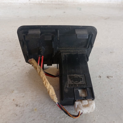 Mando Luz interno Sentra B14