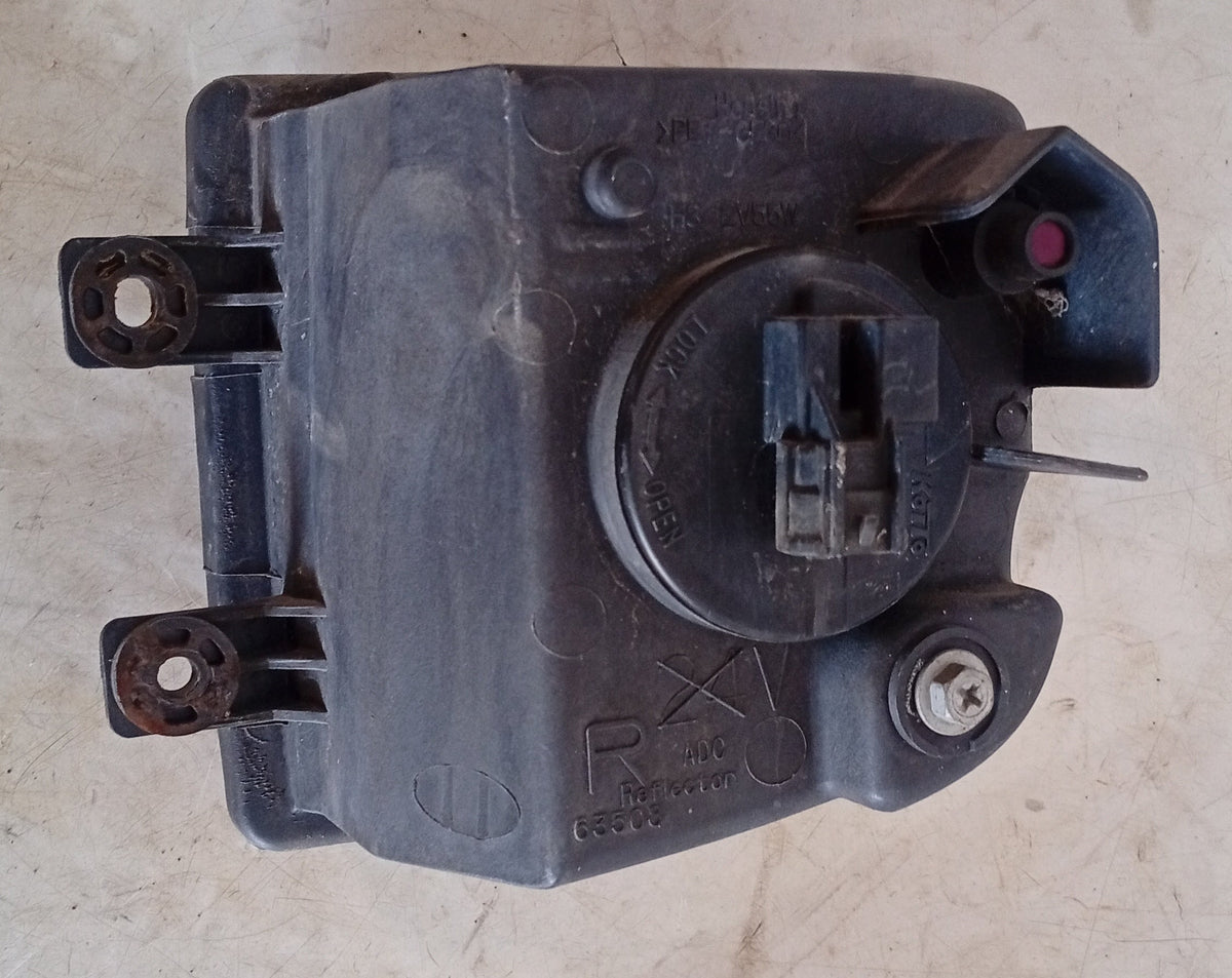 Faro Antiniebla Nissan Pathfinder 2001 2004