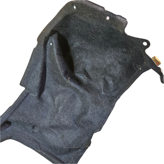 Tapiceria Alfombra Maleta Lateral Toyota Yaris Belta