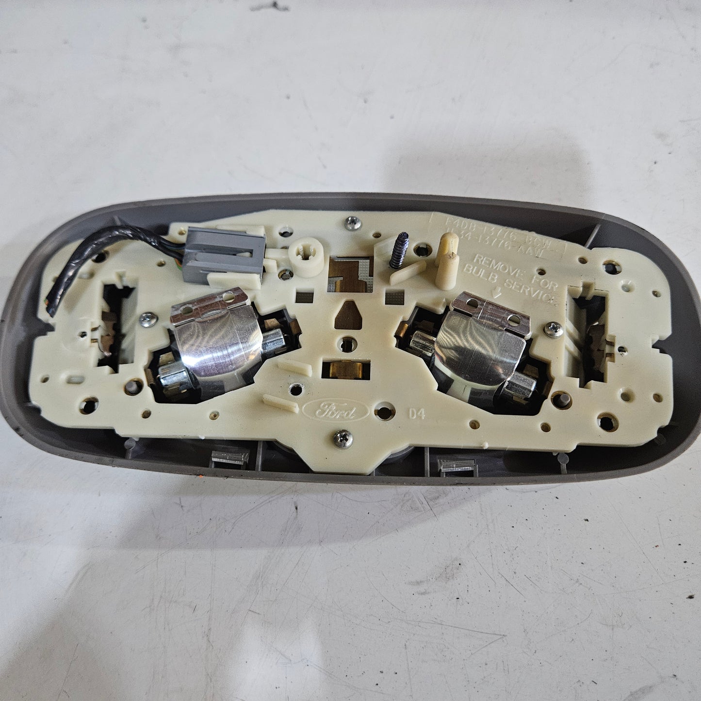 Lampara Luz Techo Central Ford F150 1997 2003