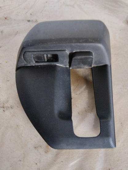 Embellecedor Mando Vidrio Trasero Mazda 5