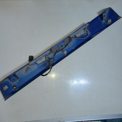 Platina Maleta Compuerta Chevrolet Aveo