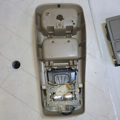 Lampara Luz Techo Delantero Ford Explorer 2002 2010