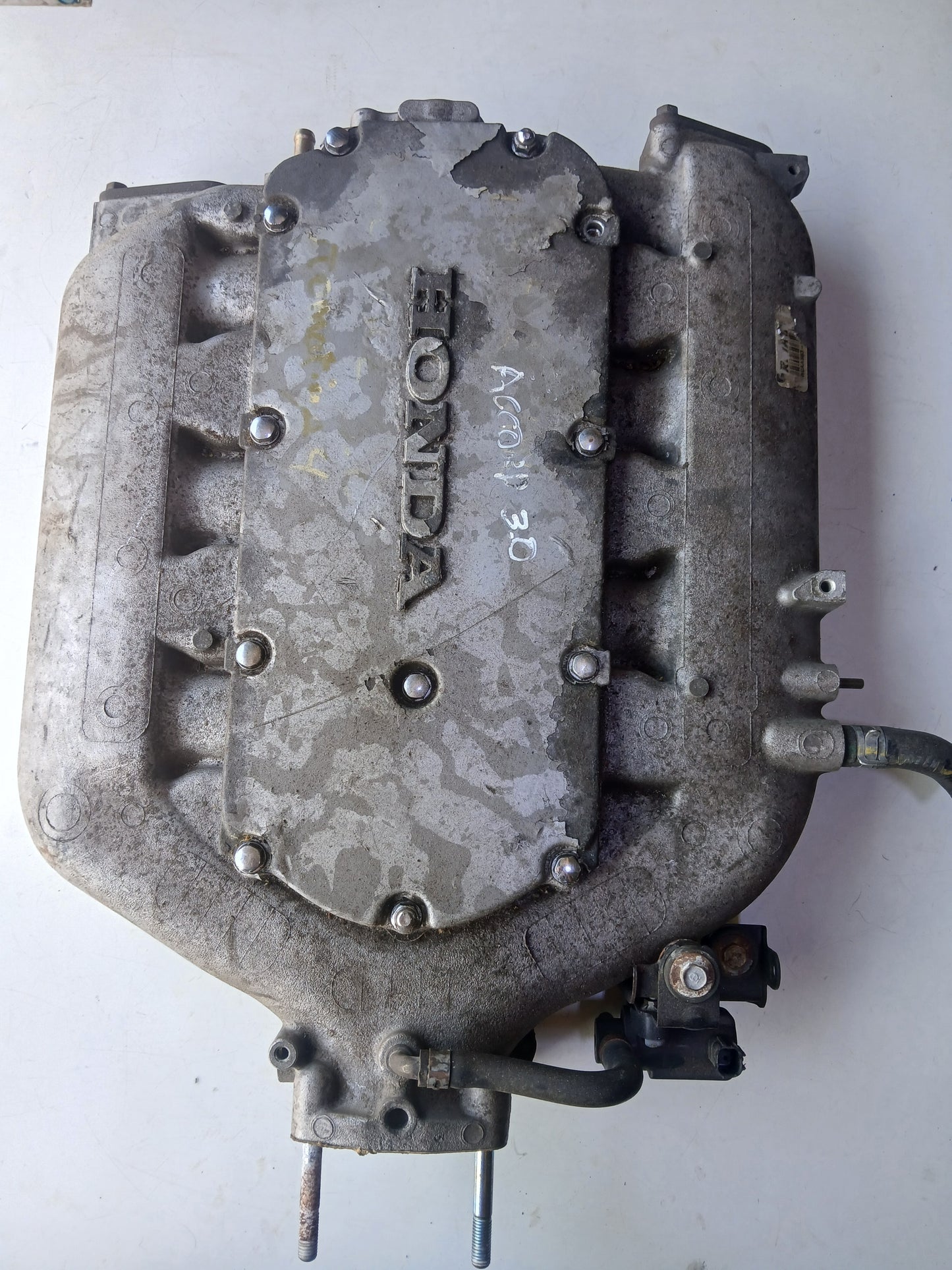 Camarin Honda Accord V6 3.0