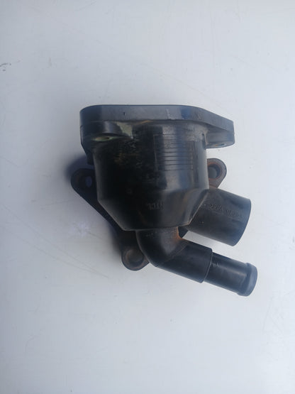 Base Toma De Agua Plastica Honda K24A4/ K24Z6 Z3 A1 A8