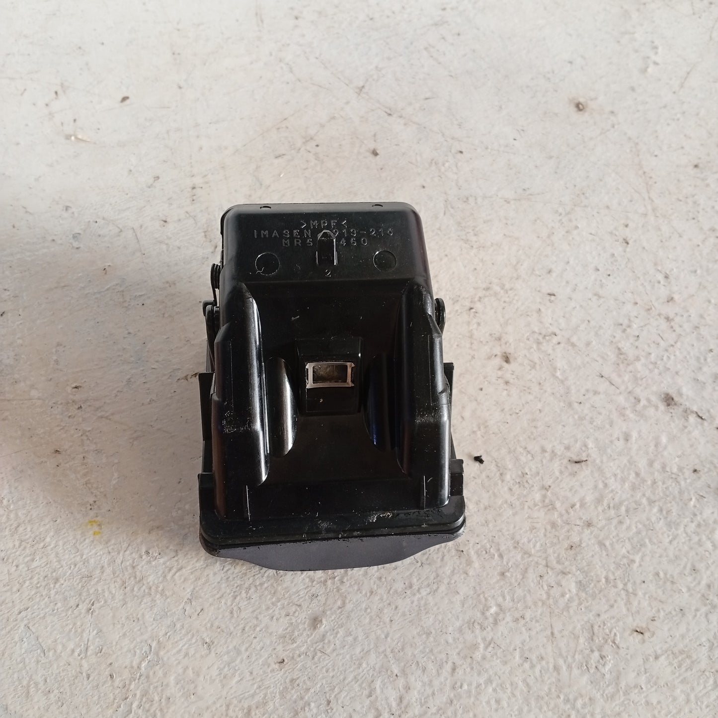 Cenicero Mitsubishi Lancer 2002 2006